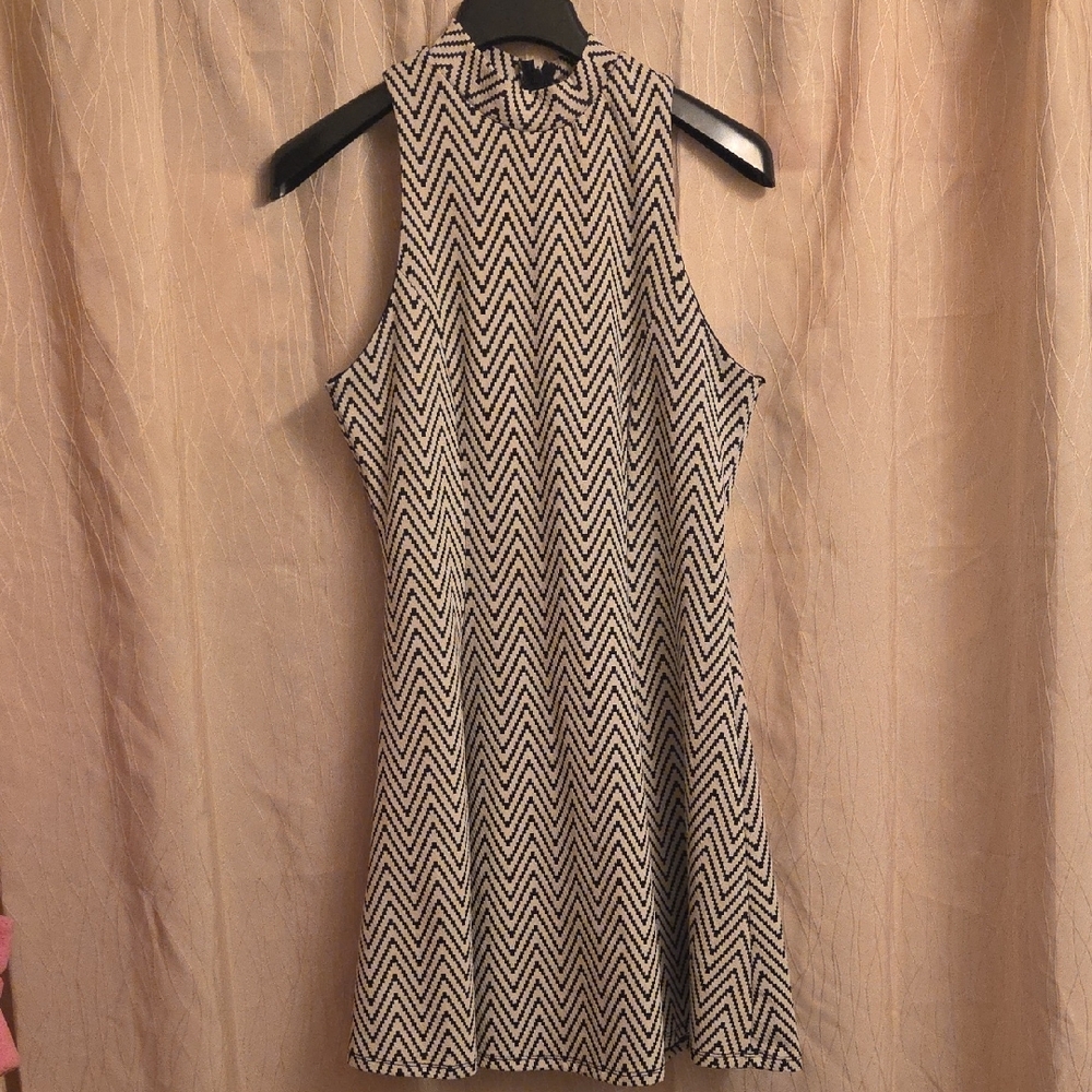 Monteau‎ Black and White Sleeveless Sheath Dress Sz. Large